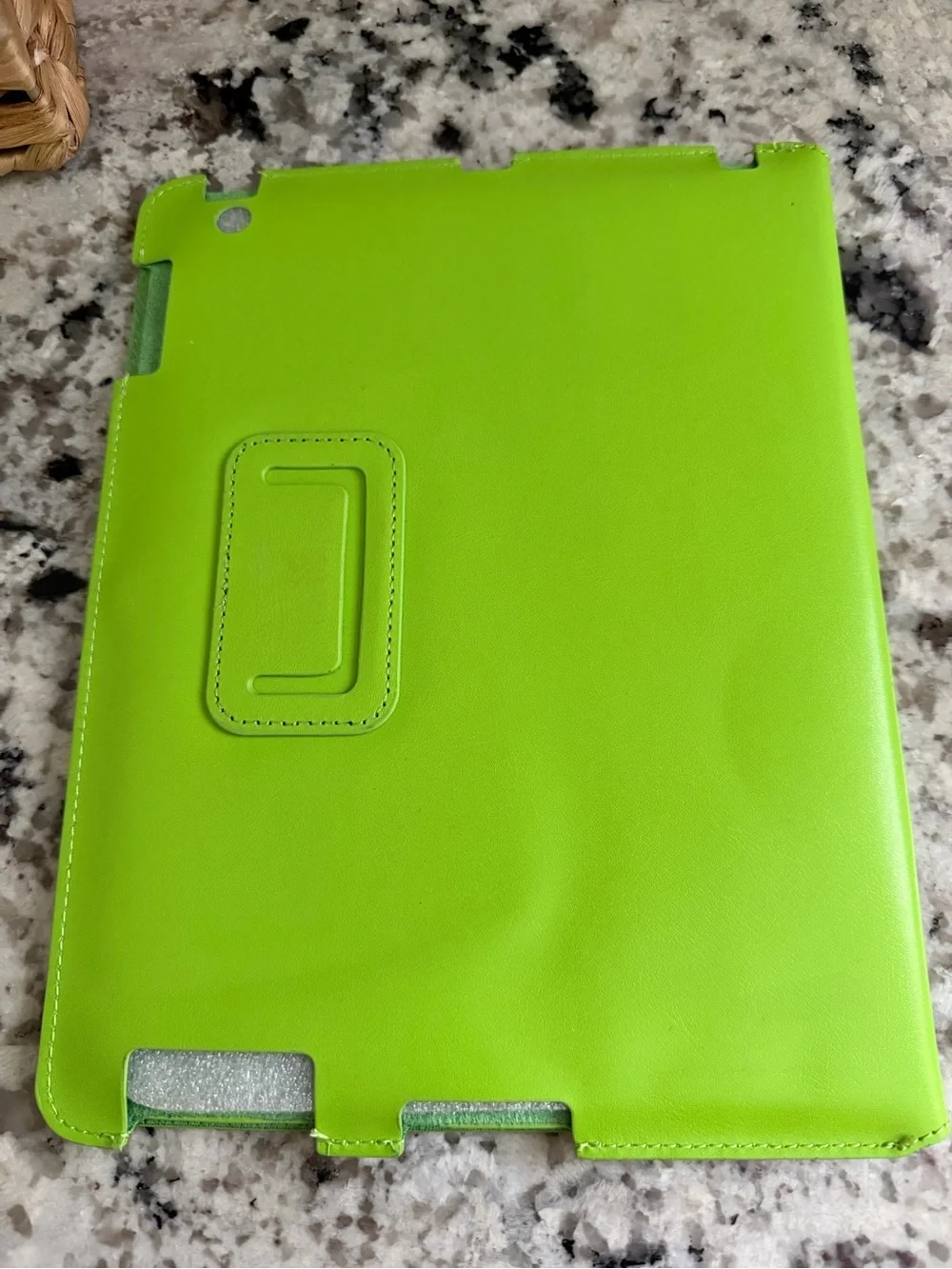iHome Lime Green iPad Color Guard Screen Protector & iConnect 5ft Charge Cable